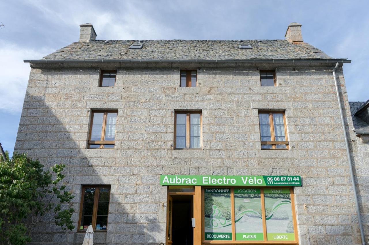 Village De Nasbinals Aubrac Electro Velo Eksteriør bilde